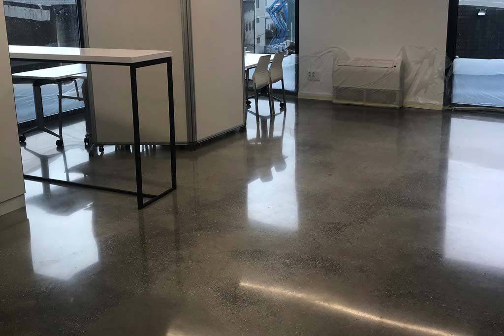 Pulidos y restauración de suelos en A Coruña en todo tipo de materiales